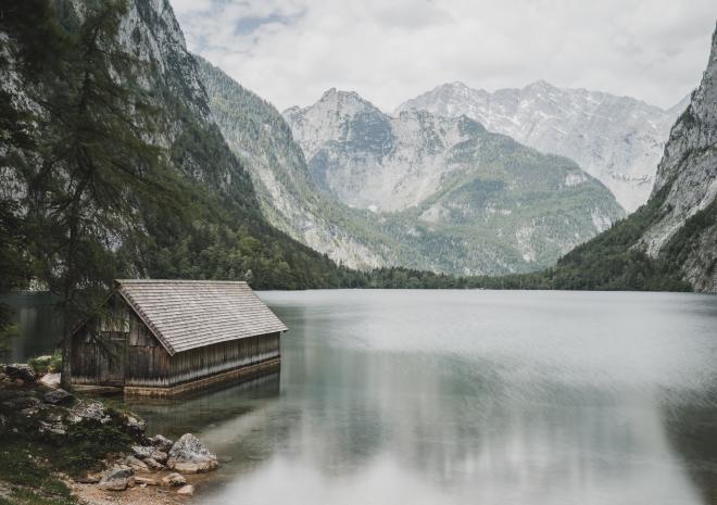 photos/berchtesgaden-lake-boathouse.jpg