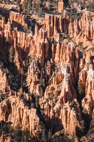 photos/bryce-canyon-rock-formations.jpg