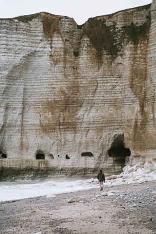 photos/etretat-beach-coast.jpg