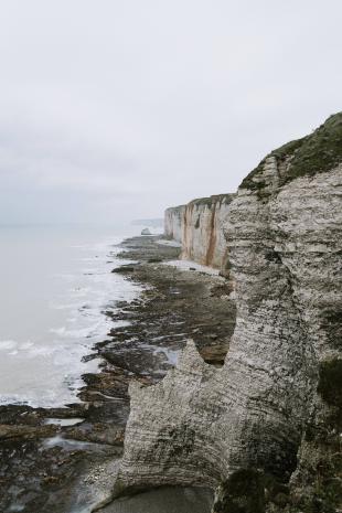 photos/falaises-etretat-normandie-2.jpg