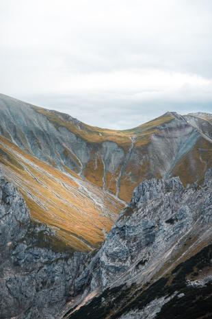 photos/german-alps-mountain-range.jpg