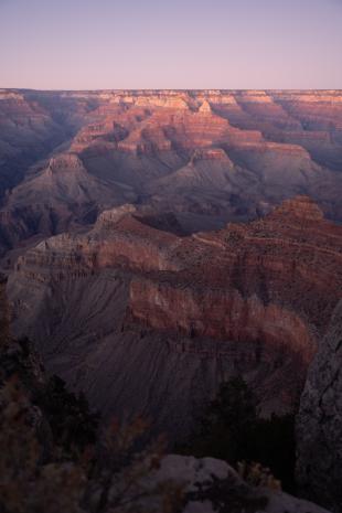 photos/grand-canyon-sunset-rocks.jpg