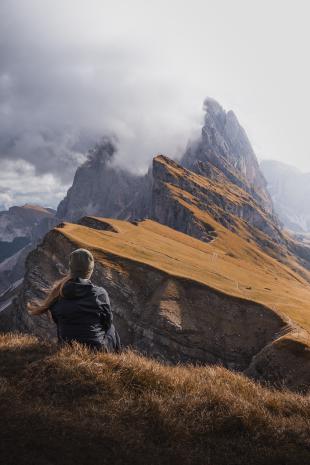 photos/seceda-mountain-range-dolomites-portrait.jpg