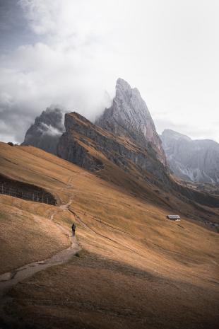 photos/seceda-mountain-range-dolomites.jpg