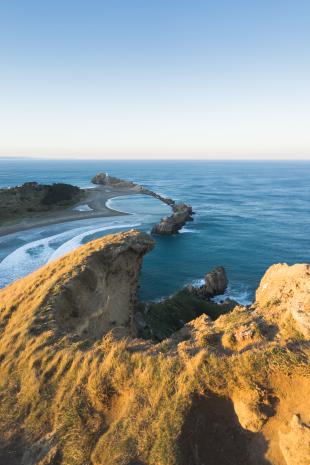 photos/castlepoint-castlerock-new-zealand.jpg